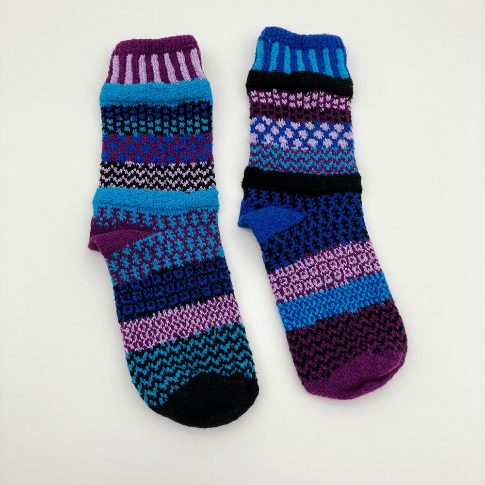 Solmate Socks Raspberry Knitted Crew Socks Small Purple Blue Mismatched USA